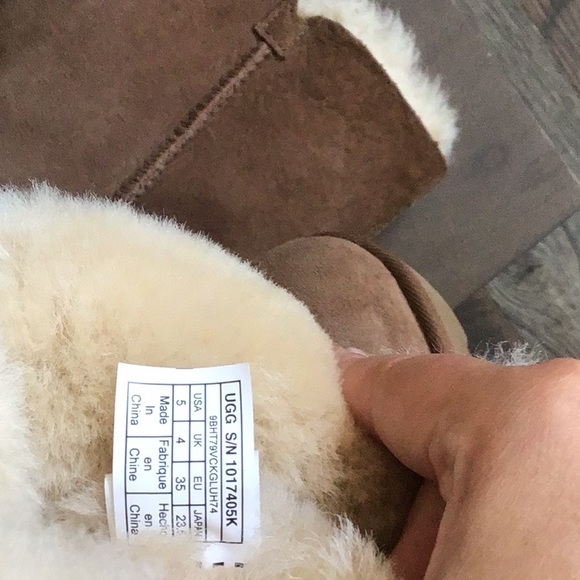 ⭐️SOLD✅Ugg boots - Picture 8 of 8